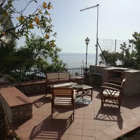 Mariella Willa Taormina
